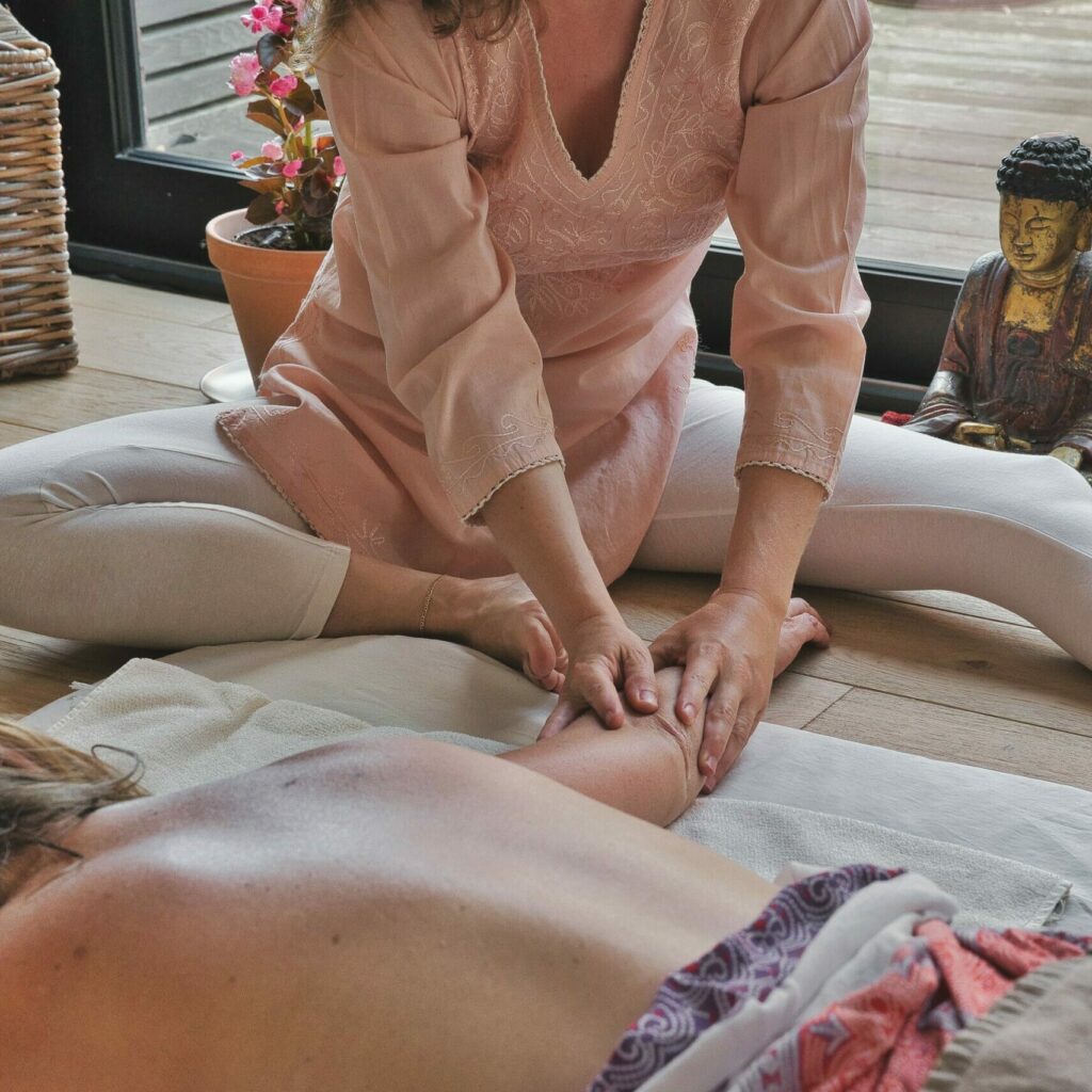 Massage personnalisé du corps massage thaïlandais 